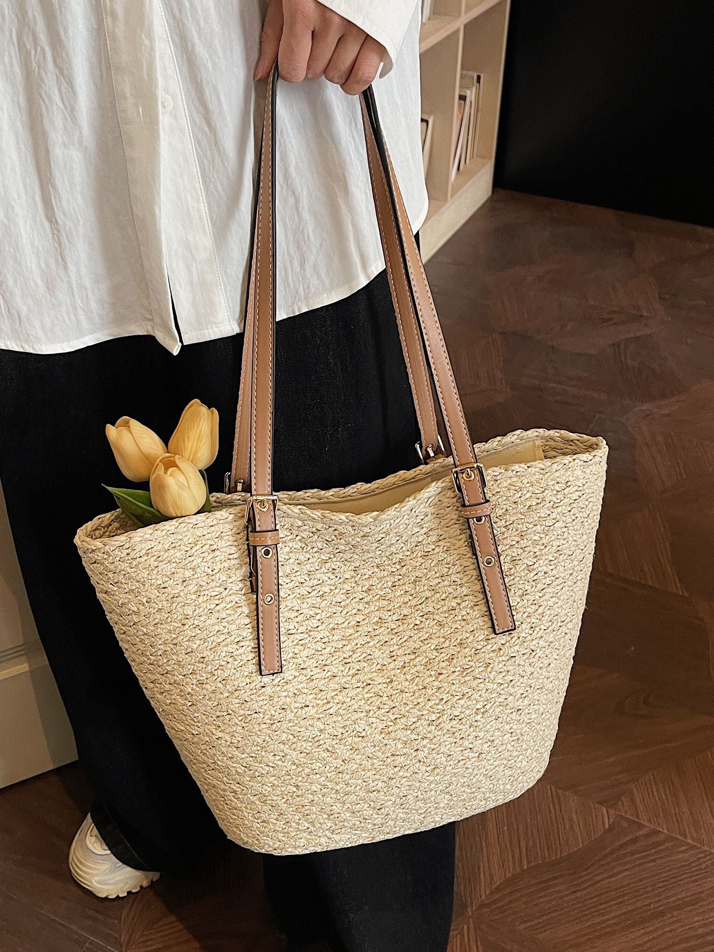 Women's Large Capacity Straw Underarm Shopping Basket Bags