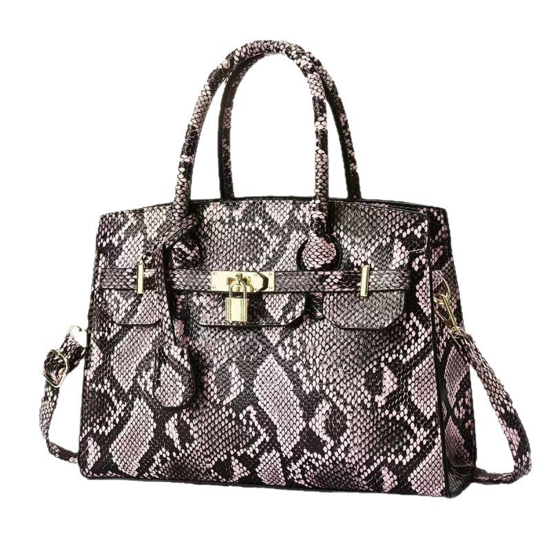 Women's Large Capacity Retro Easy Matching Fashion Handbags