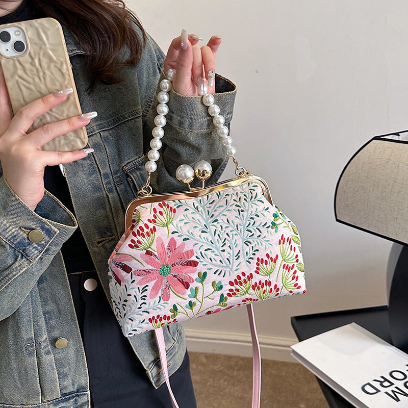 Women's Super Popular Contrast Color Flower Shell Textured Women's Shoulder Bag