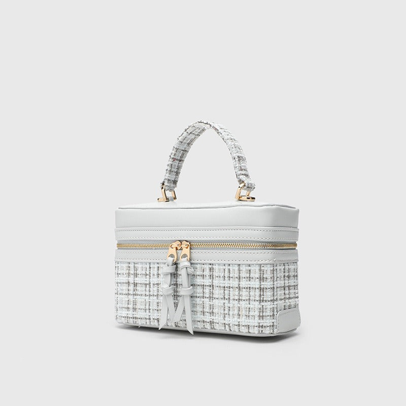 Popular Portable Hard Woolen Fabric Chain Bags