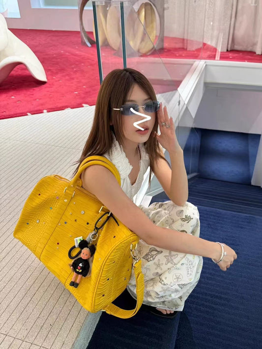 Yellow Crocodile Pattern Road Color Diamond Inlaid American Women's Messenger Bag