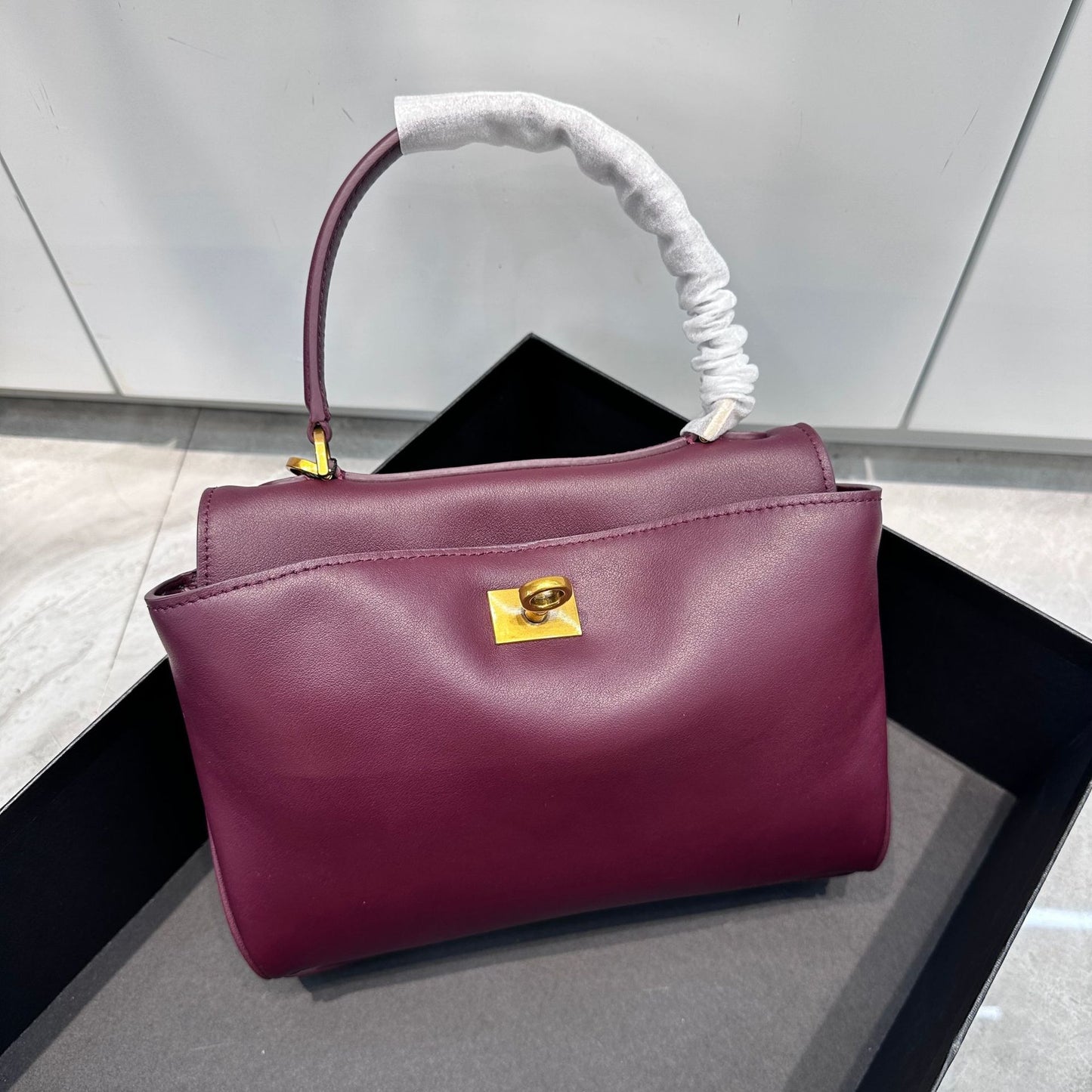 With Gift Box First Layer Calfskin Callie Underarm Large Women's Shoulder Bag