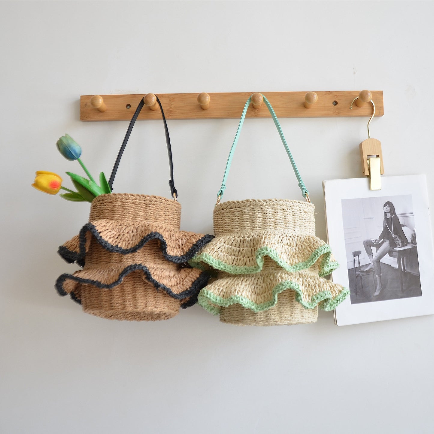 Women's Cute Skirt Hand-held Straw Woven Vacation Style Bags