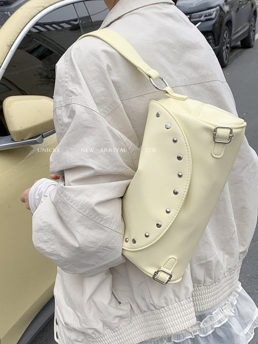 Women's Summer Niche Textured Simple Rivet Pillow Underarm Bag