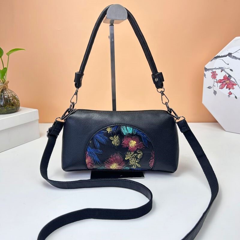 Women's Fox Retro Baguette National Style Handbags