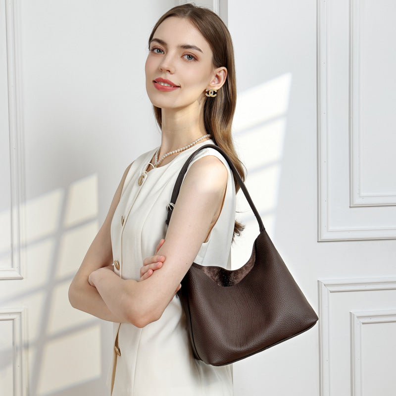 Women's First Layer Cowhide Simple Elegant Commuter Bucket Bags