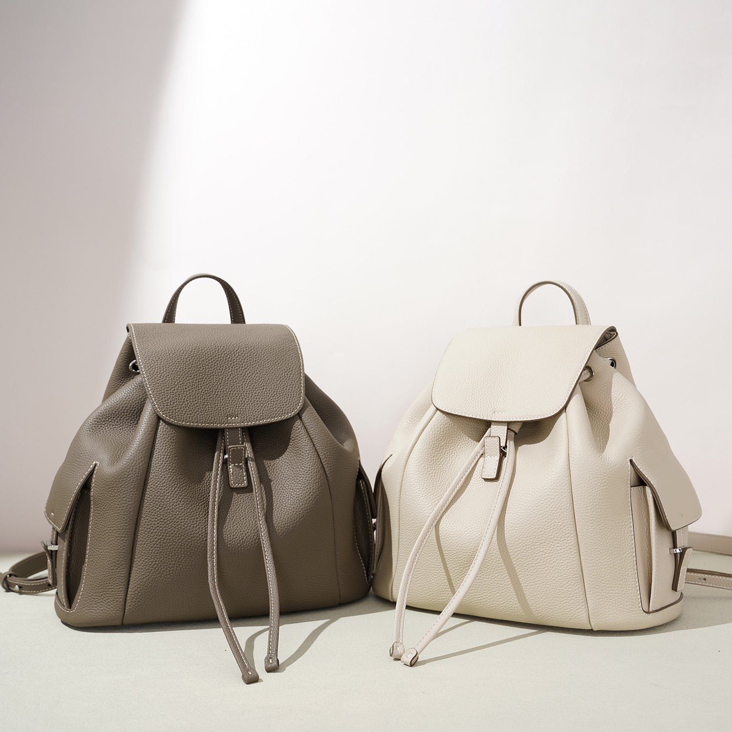Women's Flip Western Style Leisure Drawstring Artistic Leather Early Backpacks