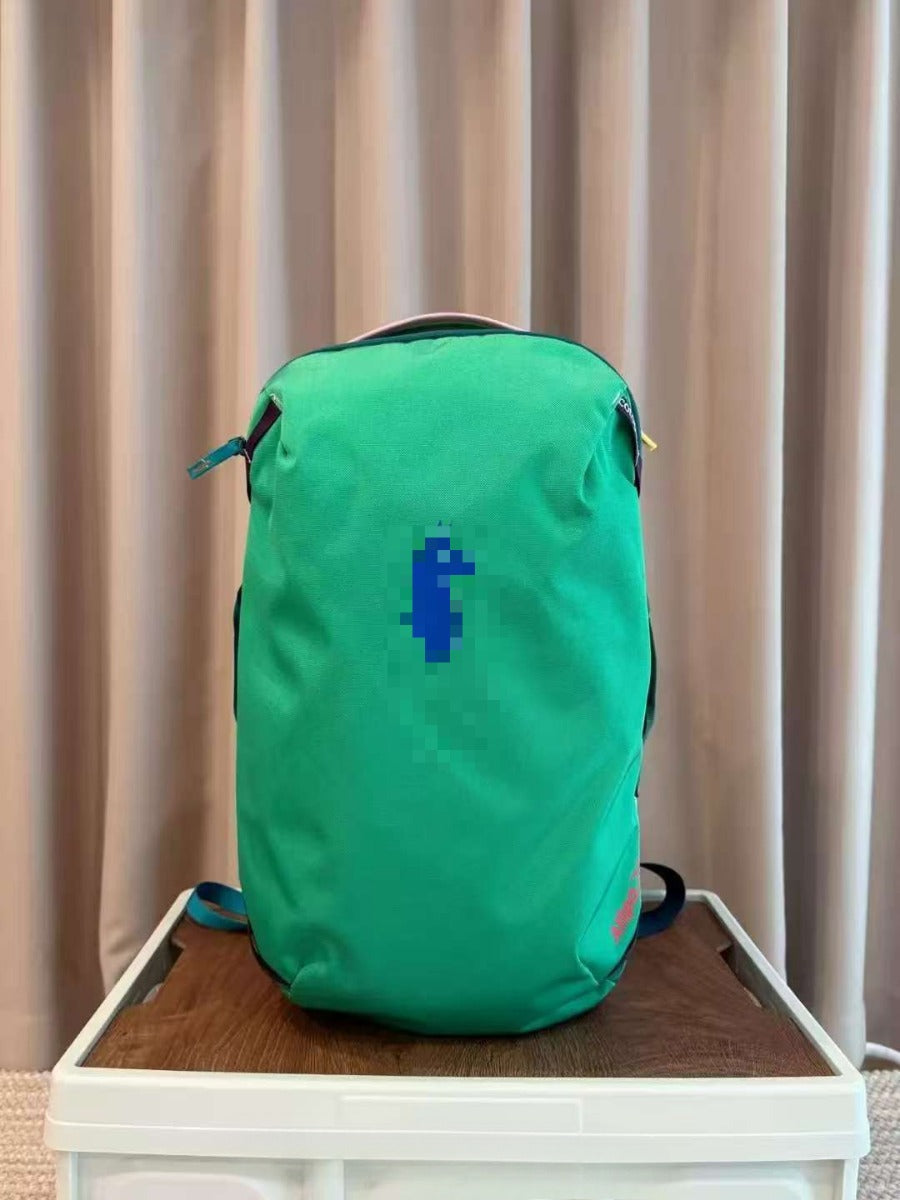 Alpaca Dopamine Contrast Color Large Capacity Sports Backpack