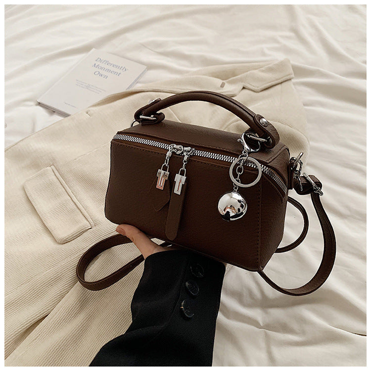 Women's Stylish Good Texture Retro Simple Boston Underarm Bag