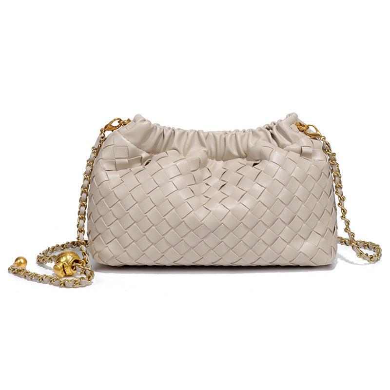 Women's Handmade Woven Cloud Classic Style Chain Versatile Light Luxury Women's Messenger Bag