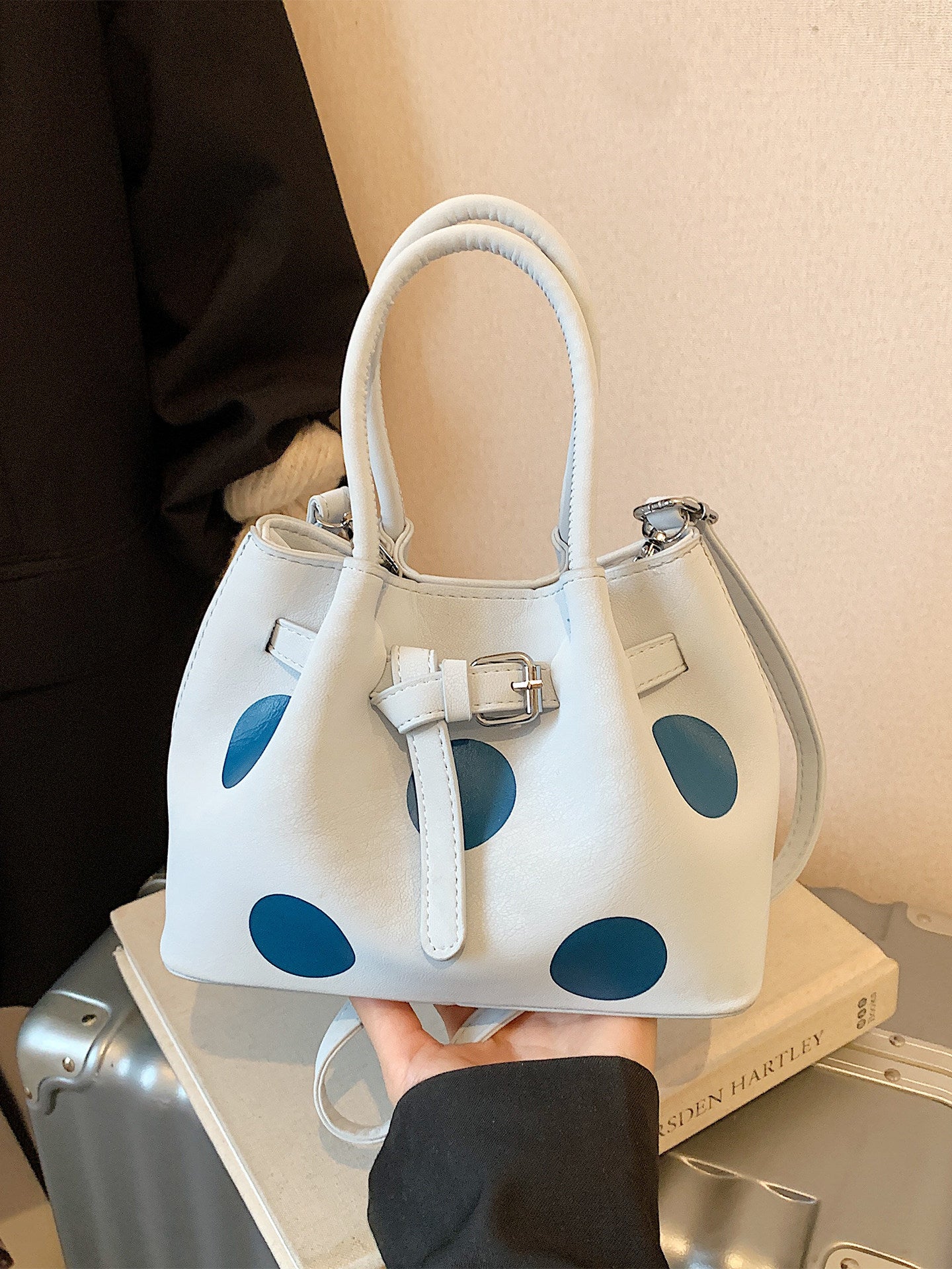 Women's Spring Fashion Best-selling Large Capacity Commuter Tote Bag