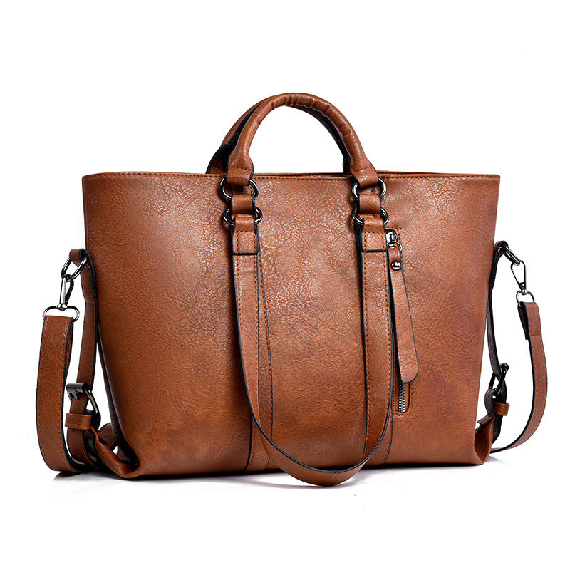 Women's Large Capacity Retro Fashion Commuter High-grade Shoulder Bags