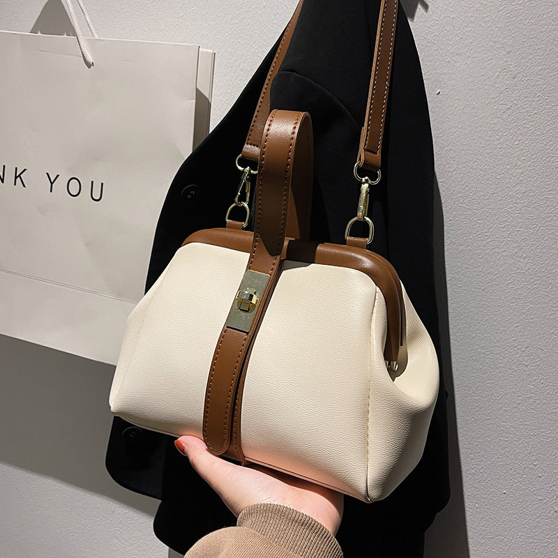 Women's High Sense Design Fashion Retro Textured Bags