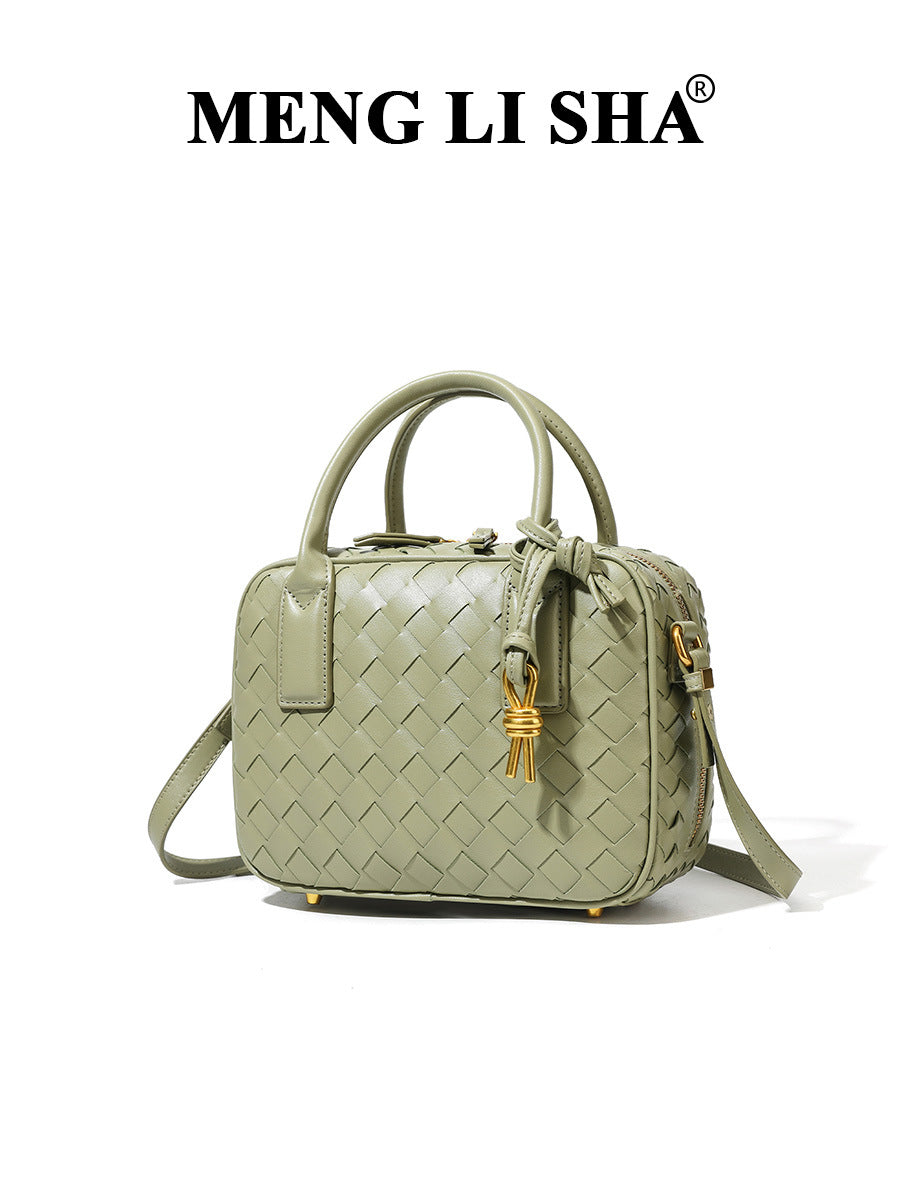 Large Capacity Boston Pillow Hand-woven Fashion Portable Bags