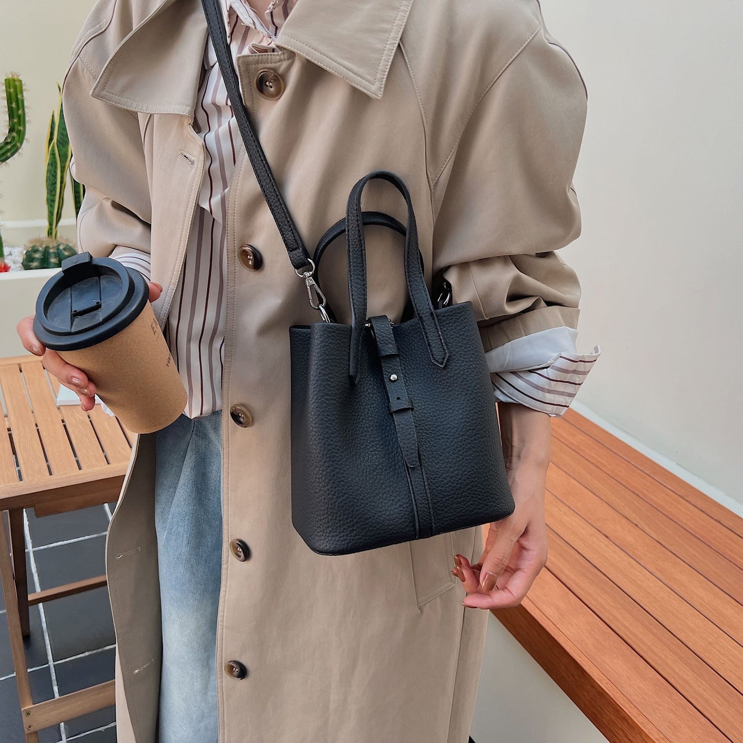 Women's Simple Commute Portable Vegetable Basket Bucket Bag