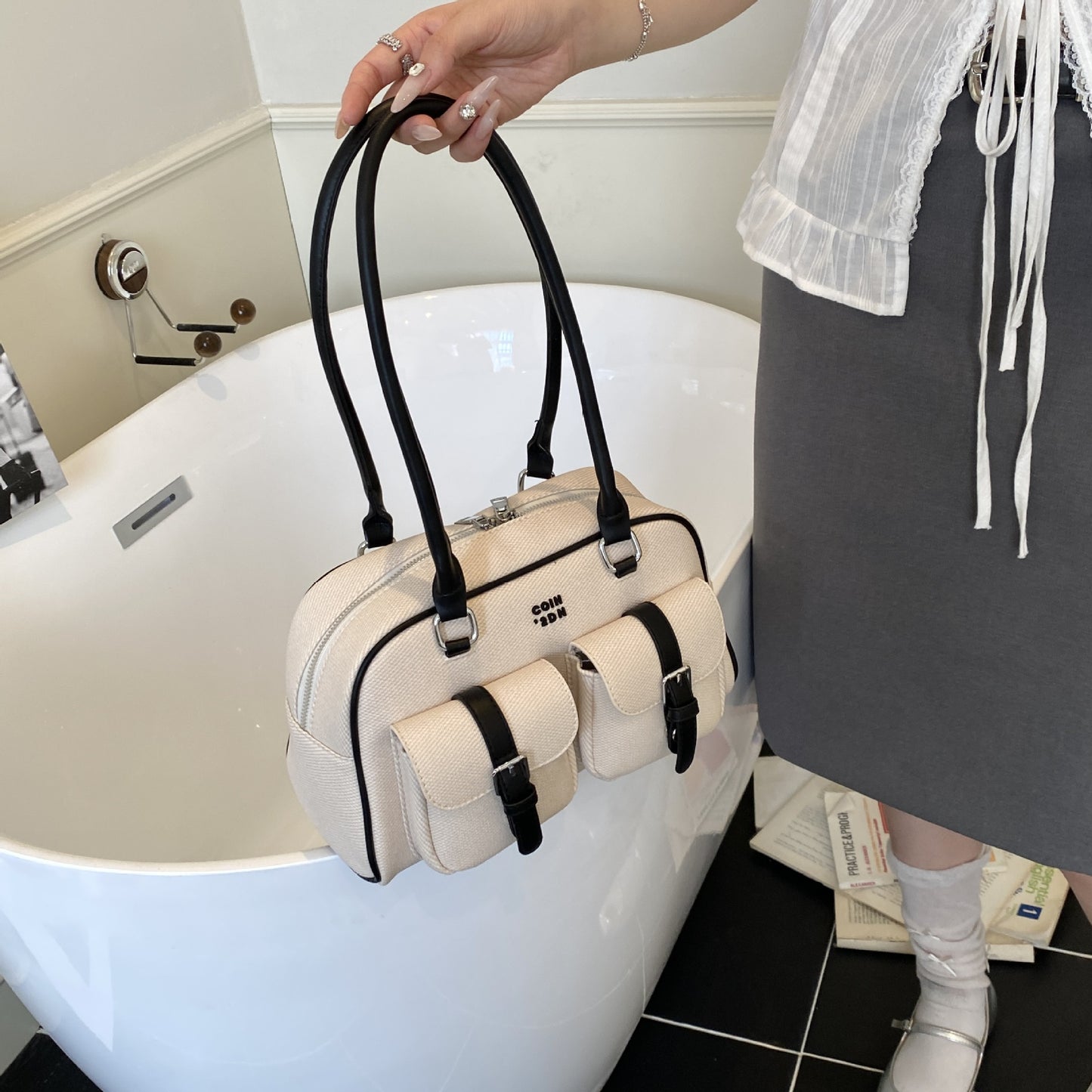 Women's Style Retro Color Matching Bowling Commuter Portable Design Underarm Bag