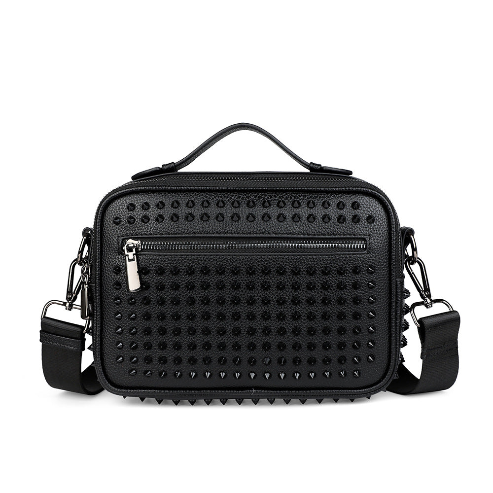 Men's Personality Rivets Simple Fashion Green Large Men's Bags