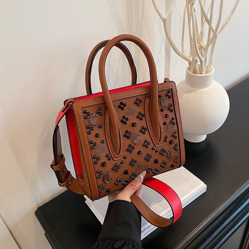 Women's Cross-level Retro Fashion Shopping Large Capacity Women's Messenger Bag