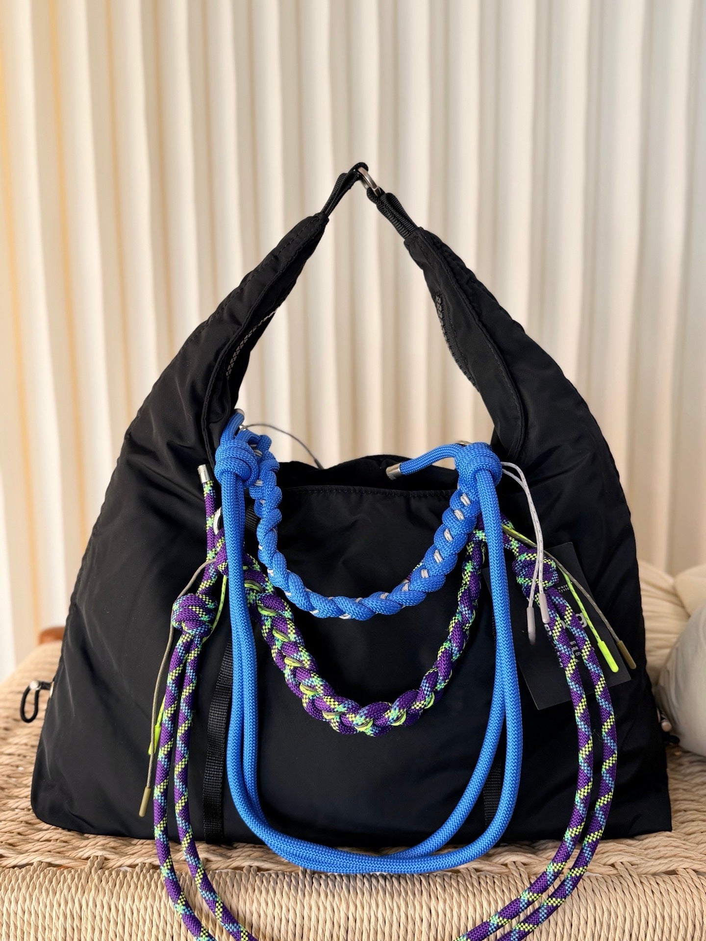 Nylon Fashion Trend Large Capacity Drawstring Bundle Design Tote Bag