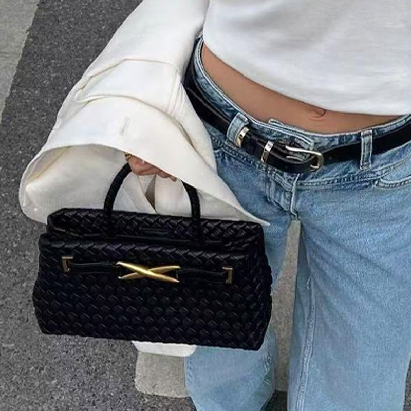Women's Metal High-grade Woven Clutch Temperament Wild Women's Handbag