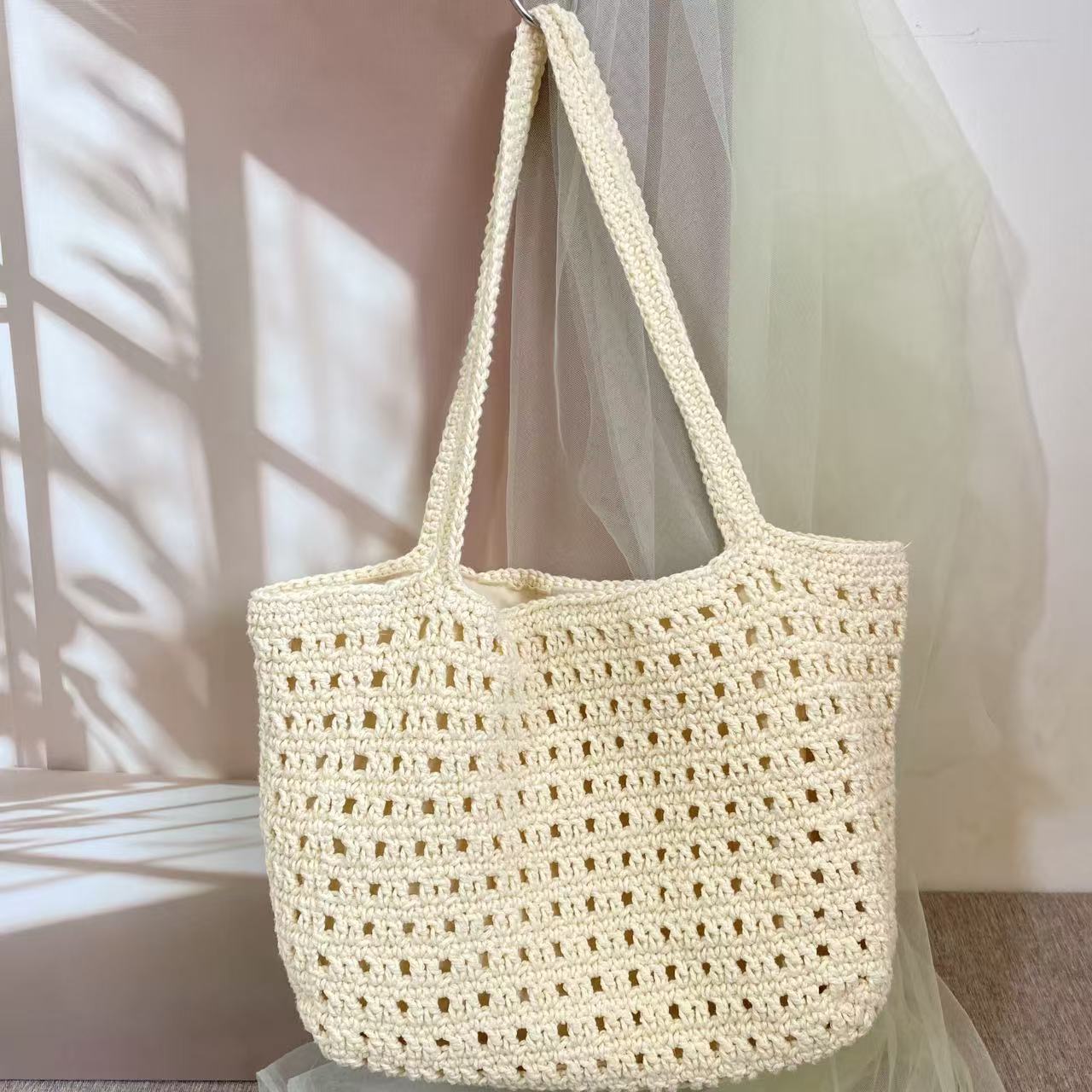 Braided Fashionable Hollow Beach Niche Style Large Capacity Leisure Women's Shoulder Bag