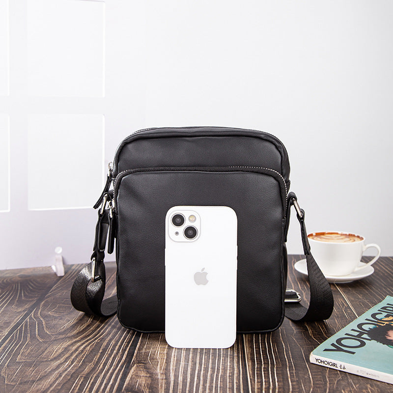Slouchy Men's Fashion Korean Style Leisure Men's Messenger Bag