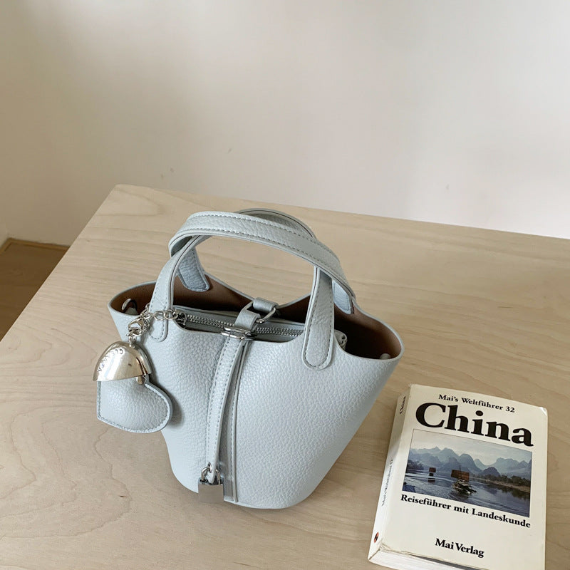 Lychee Pattern Vegetable Basket Large Capacity Commuter Fashionable Classic Western Bucket Bag