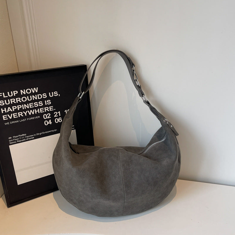 Women's Capacity Dumpling Korean Niche Retro Fashion Simple Women's Shoulder Bag