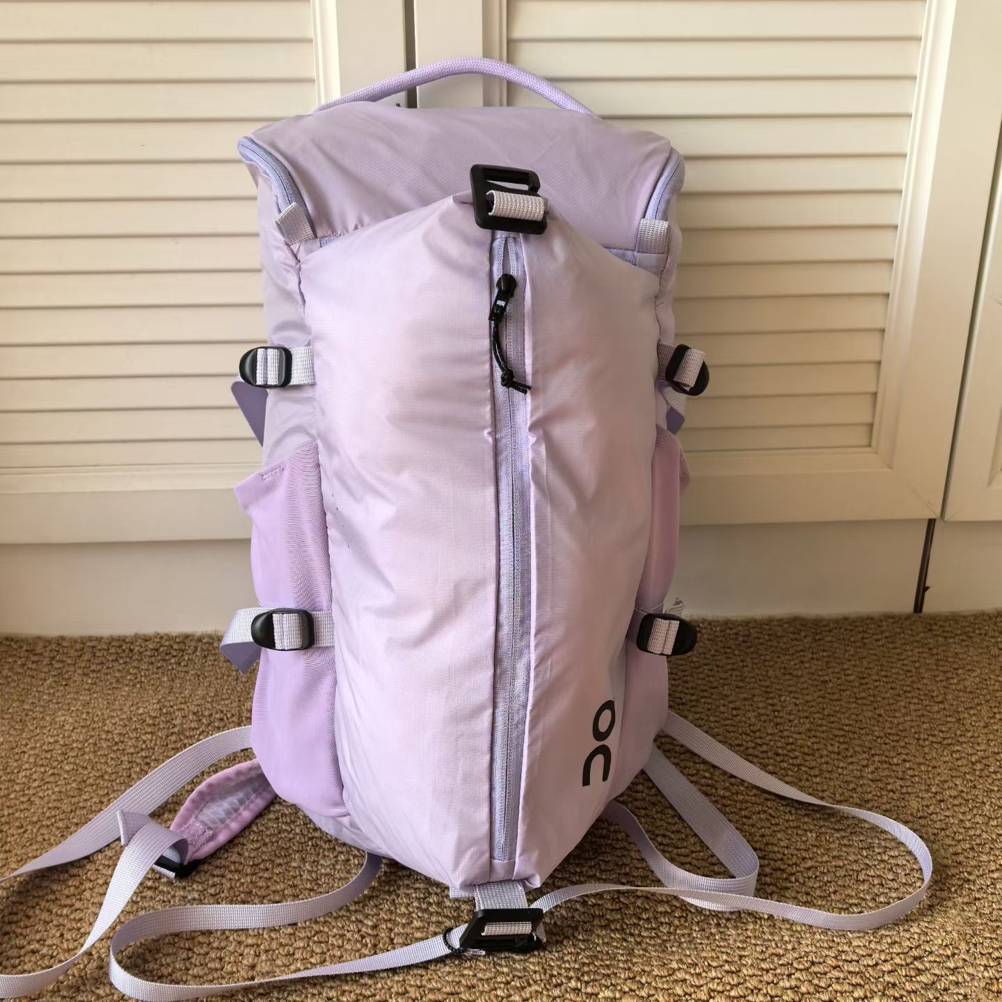 Cool Large Main Compartment Commuter Capacity Backpacks
