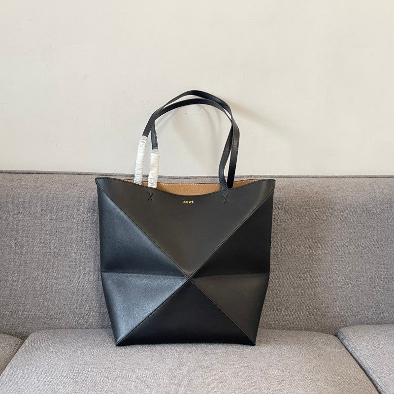 Women's Spring Deformation Folding Geometric Portable Large Women's Messenger Bag