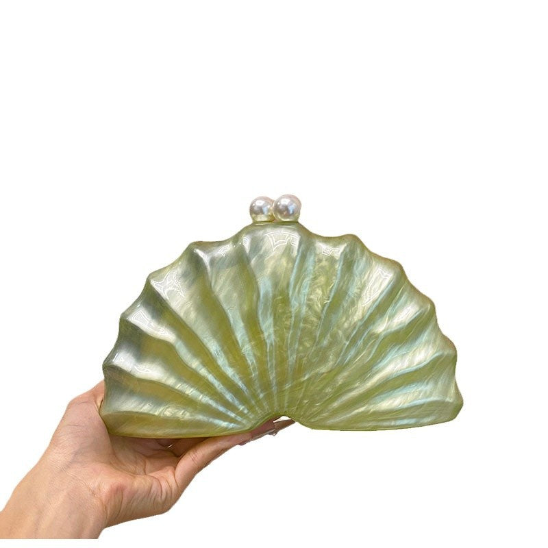 Classic Style Creative Refined Shell Acrylic Fashion For Dinner Women's Messenger Bag