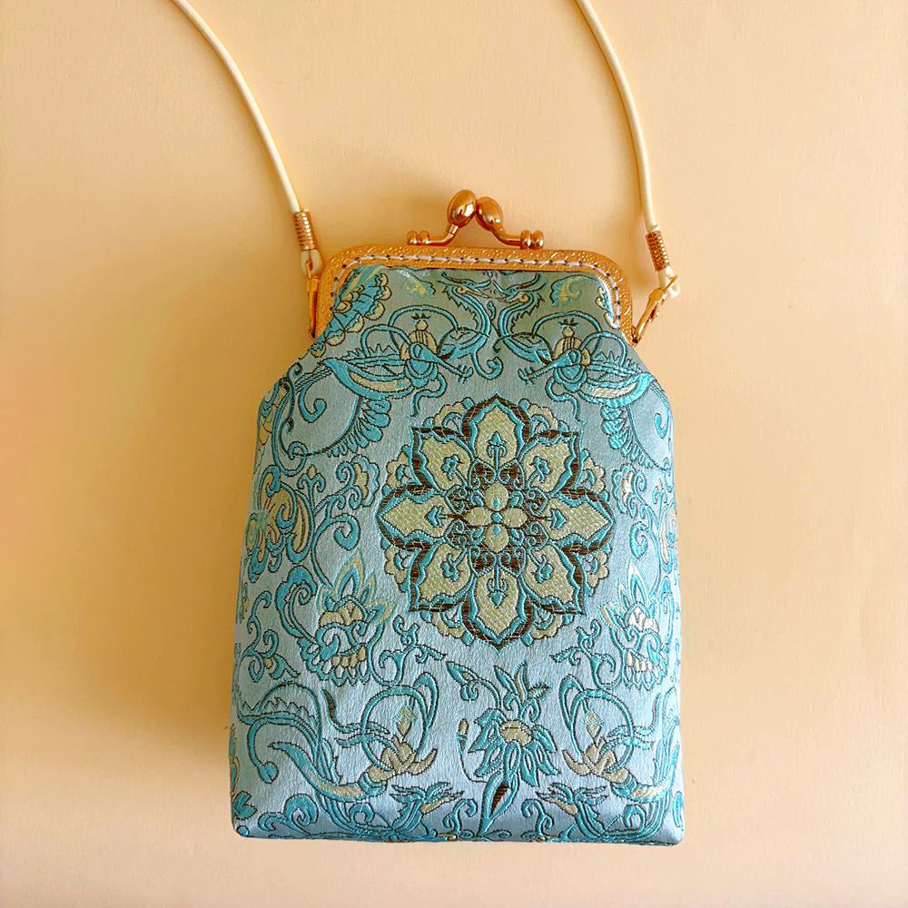 Women's Handmade Chinese Style Cheongsam Skirt Vintage Change Frame Purses