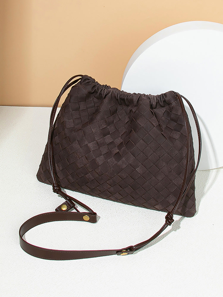 Women's Retro Hand-woven Pleated Drawstring Frosted Cloud Women's Messenger Bag