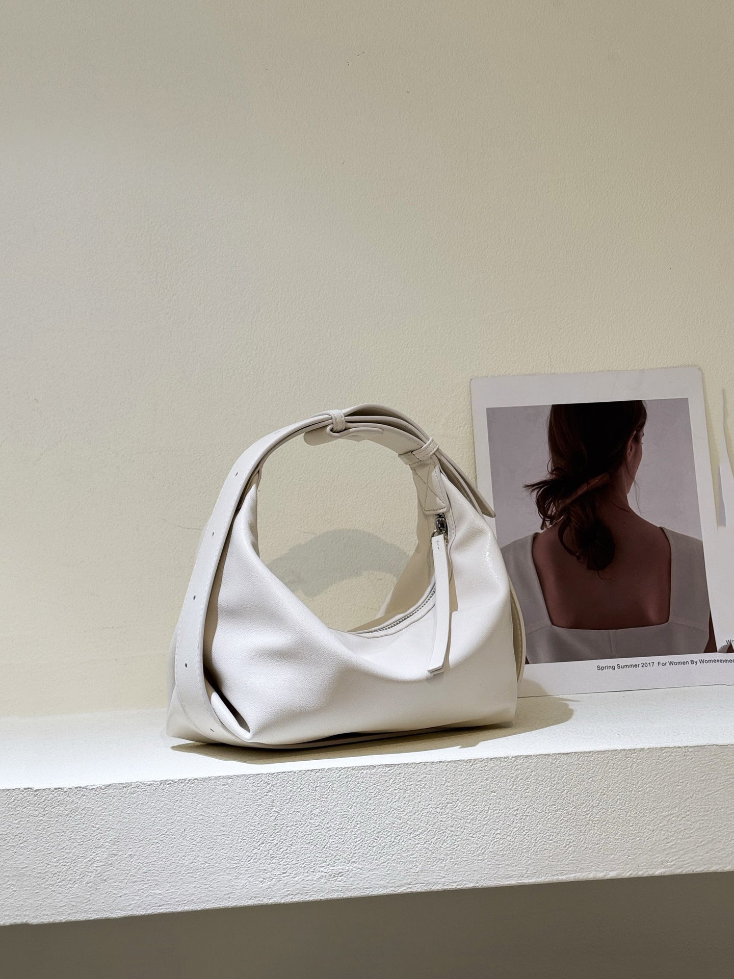 Women's Design Cloud Dumpling Super Popular Exquisite Tote Bags