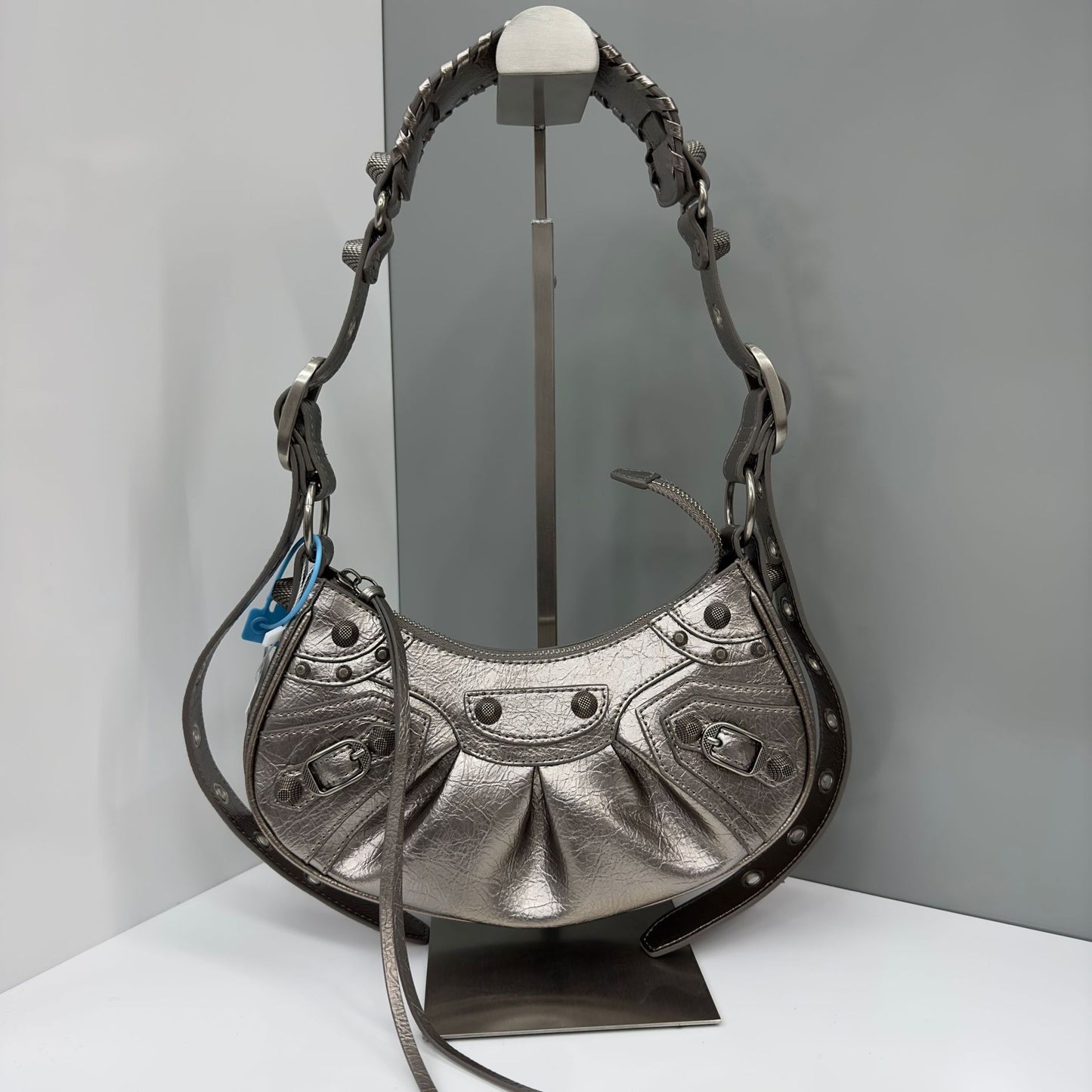 Women's Rivet Tassel Three-in-one January Tooth Fold Underarm Bag