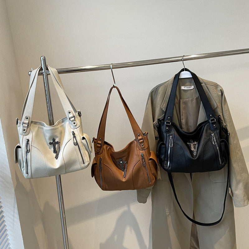 Women's Large Capacity Cross Chain Motorcycle Loose Women's Shoulder Bag