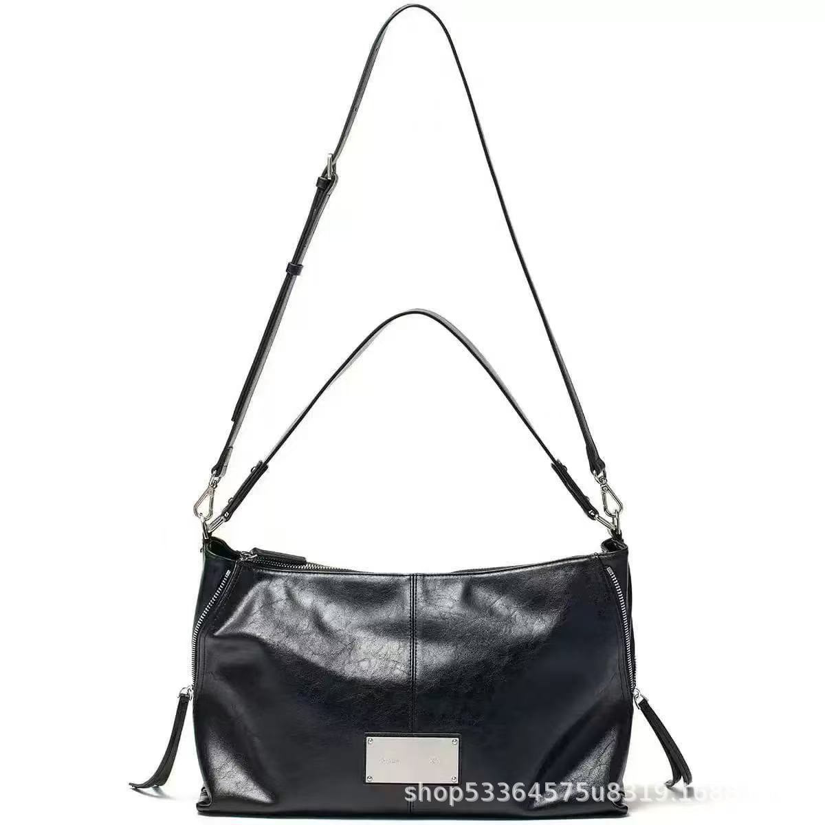 Elegant Women's Niche Dumpling Retro Portable Underarm Bag