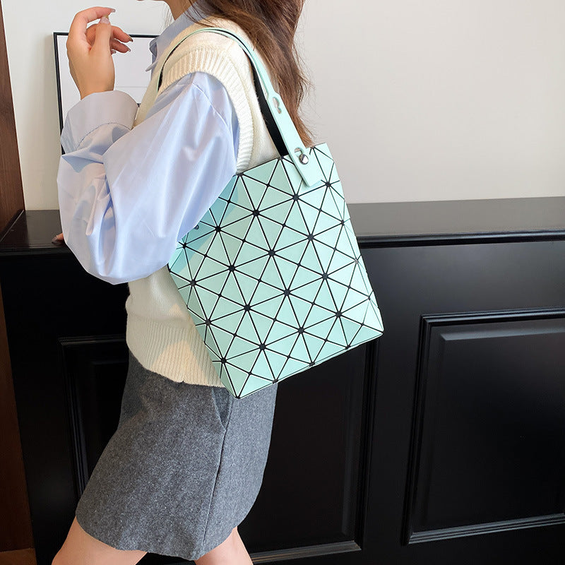 Box Mini Portable Good-looking Geometric Rhombus Underarm Bag