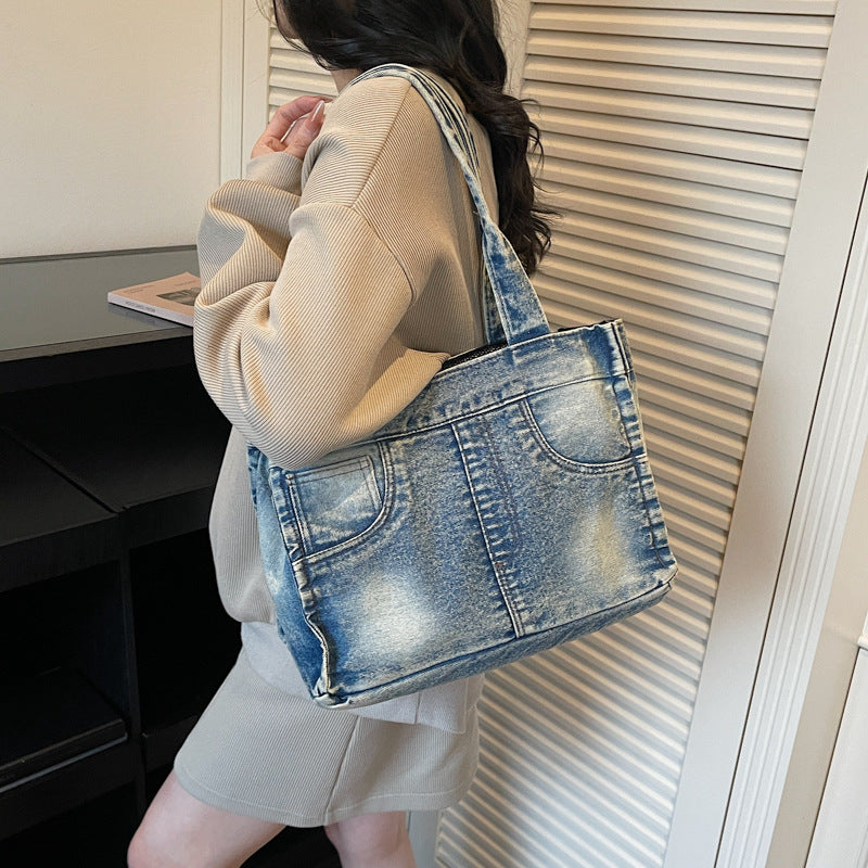 Women's Distressed Denim Fashion Personality Large Capacity Women's Shoulder Bag