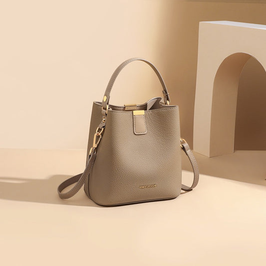 Women's Summer Genuine Leather High-grade Large Capacity Bags