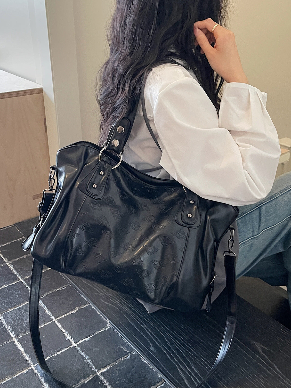 Comfortable Classy Cool Retro Large Capacity Handbags