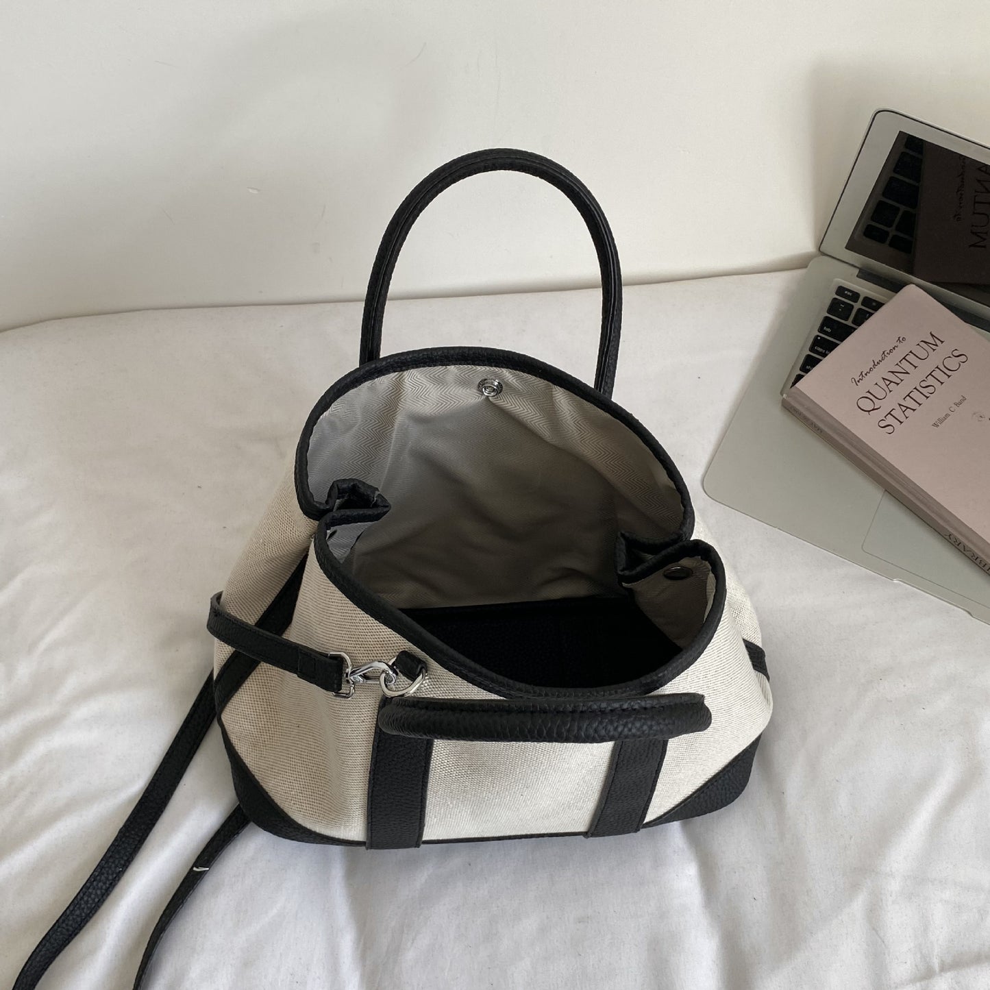 Women's High-grade Contrast Color Garden Fashion Handbags