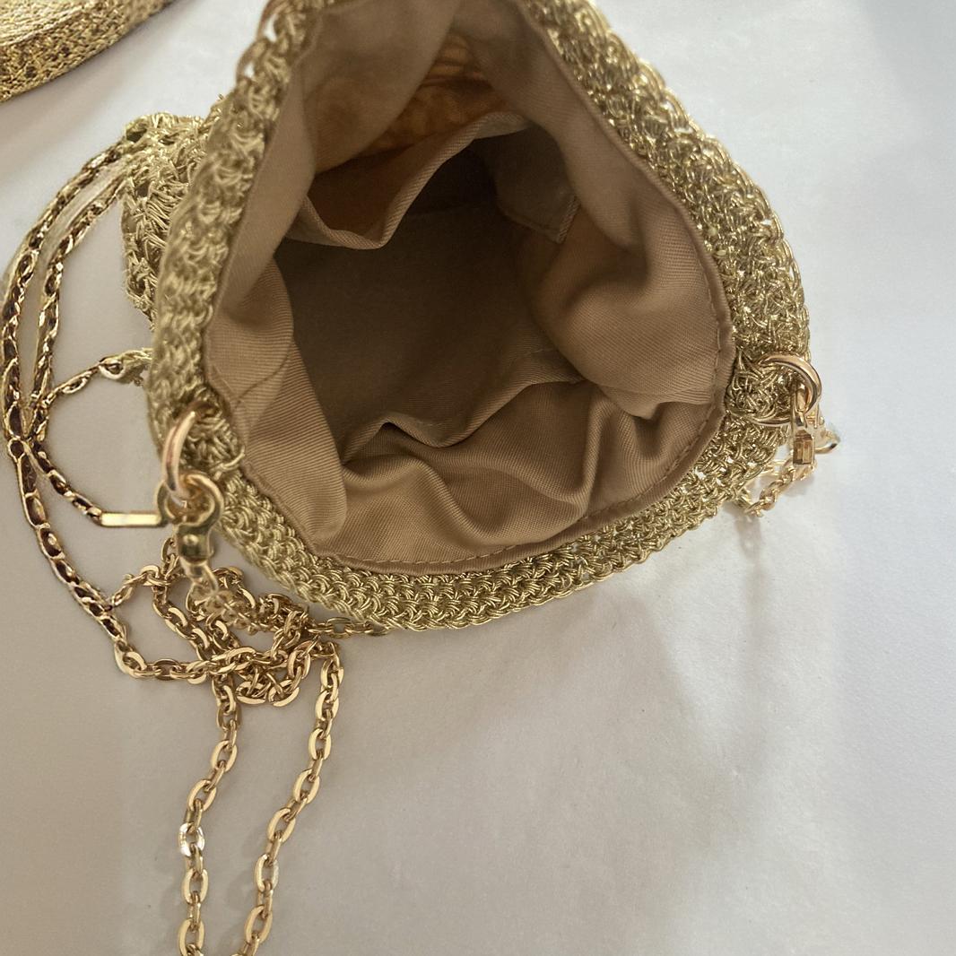 Women's Versatile Large Capacity Crocheted Gold Sier Thread Spring Fashion Women's Handbag
