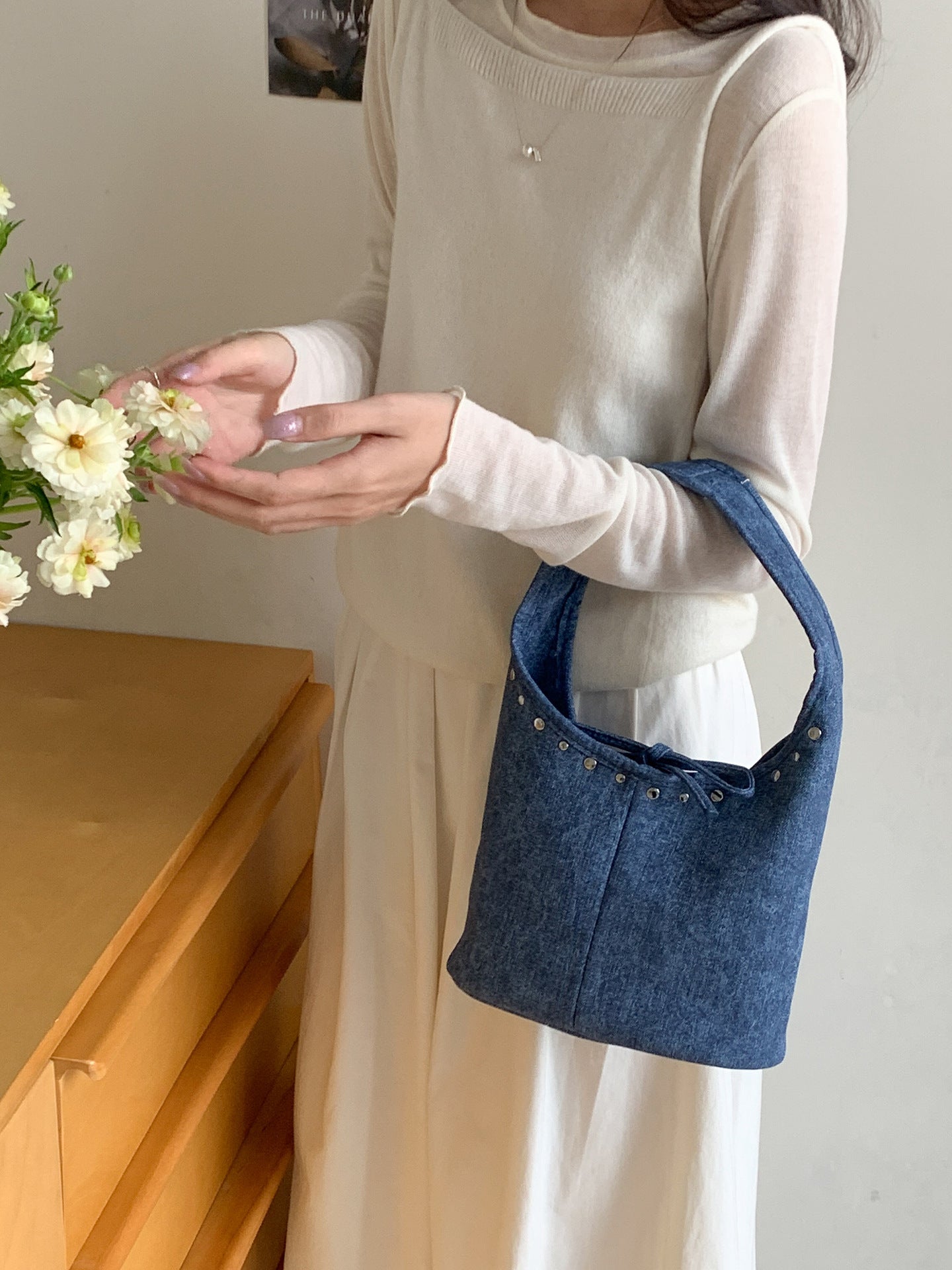 Vintage Faux Denim Rivet Drawstring Underarm Commute Korean Women's Handbag