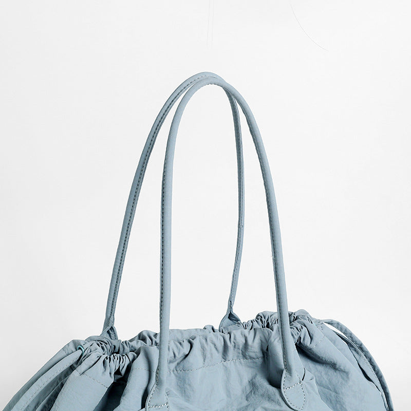 Large Capacity Nylon Lightweight Drawstring Pull String Commute Women's Shoulder Bag