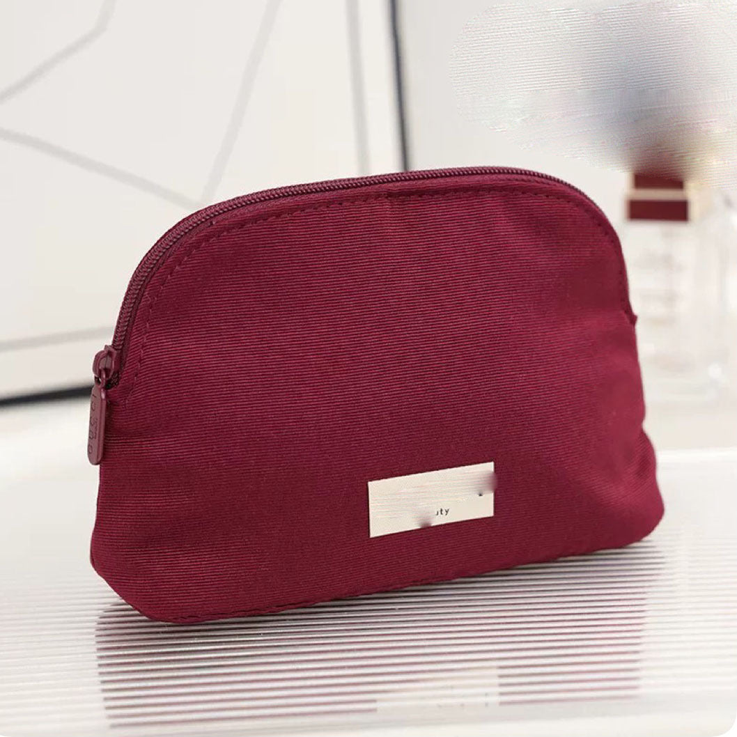 Women's Classic Wine Red Large Capacity Simple Shell Round Pie Commute Makeup Bag