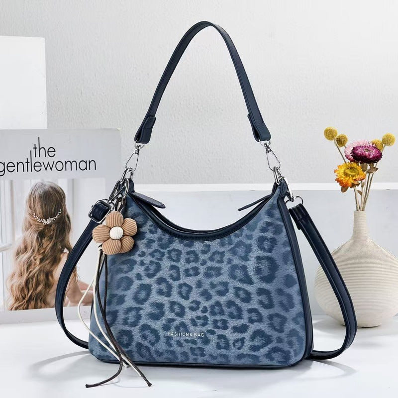Women's Capacity Daily Commuter Underarm Personalized Leopard Bags