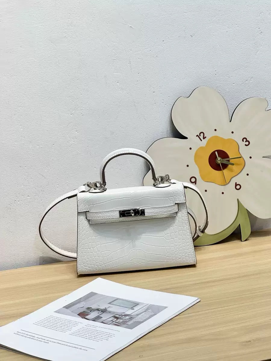Women's Quality Crocodile Pattern Second Generation Kelly Fashion Candy Color Handbags