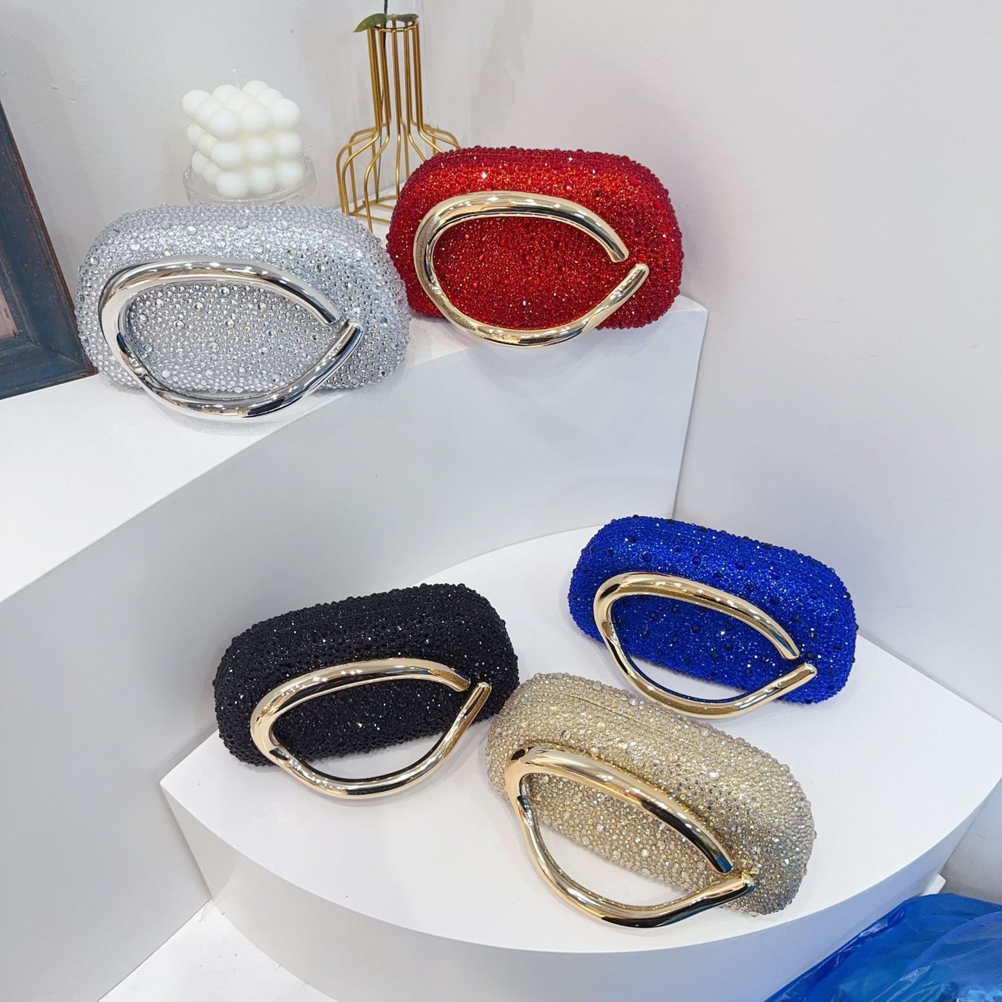Trendy Classic Round Box Clutch Dinner Acrylic Vintage Handle