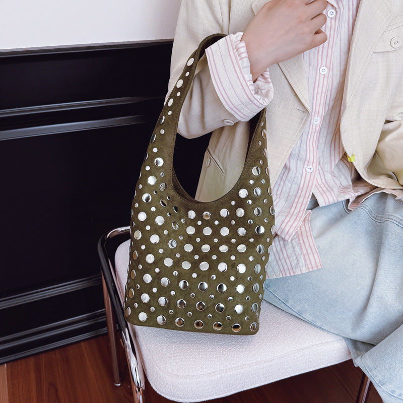 Women's Trend Retro Personality All Match Underarm Rivet Bags